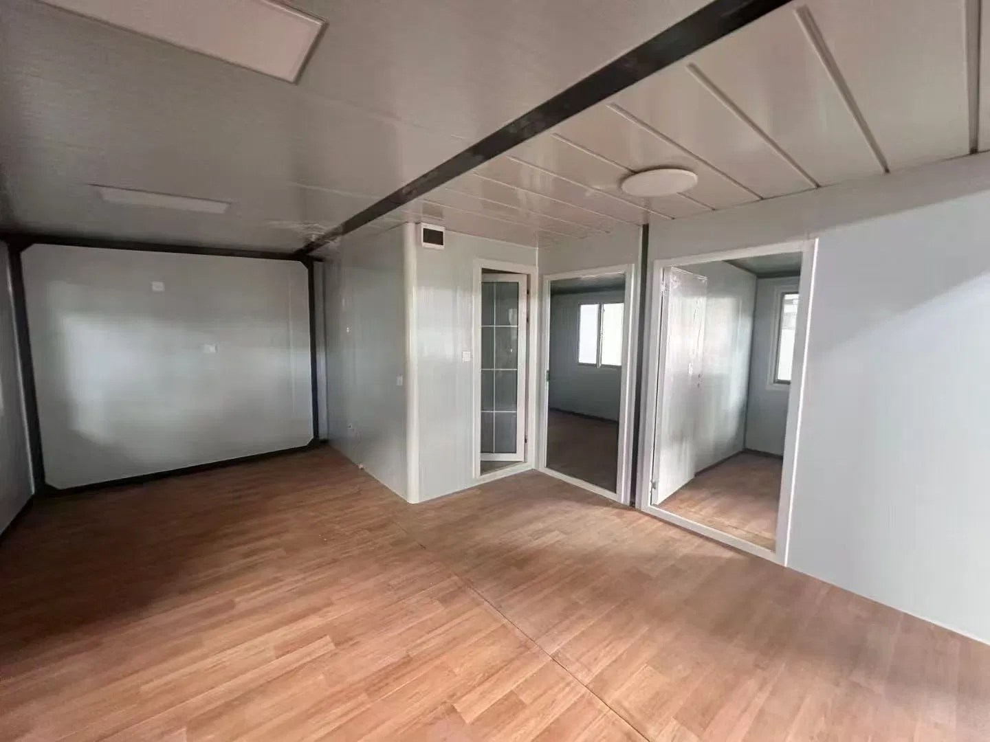 Prefabricated Expansion Container House for Outdoor Usecollapsible Small Family Rental Apartment Residential Modular House