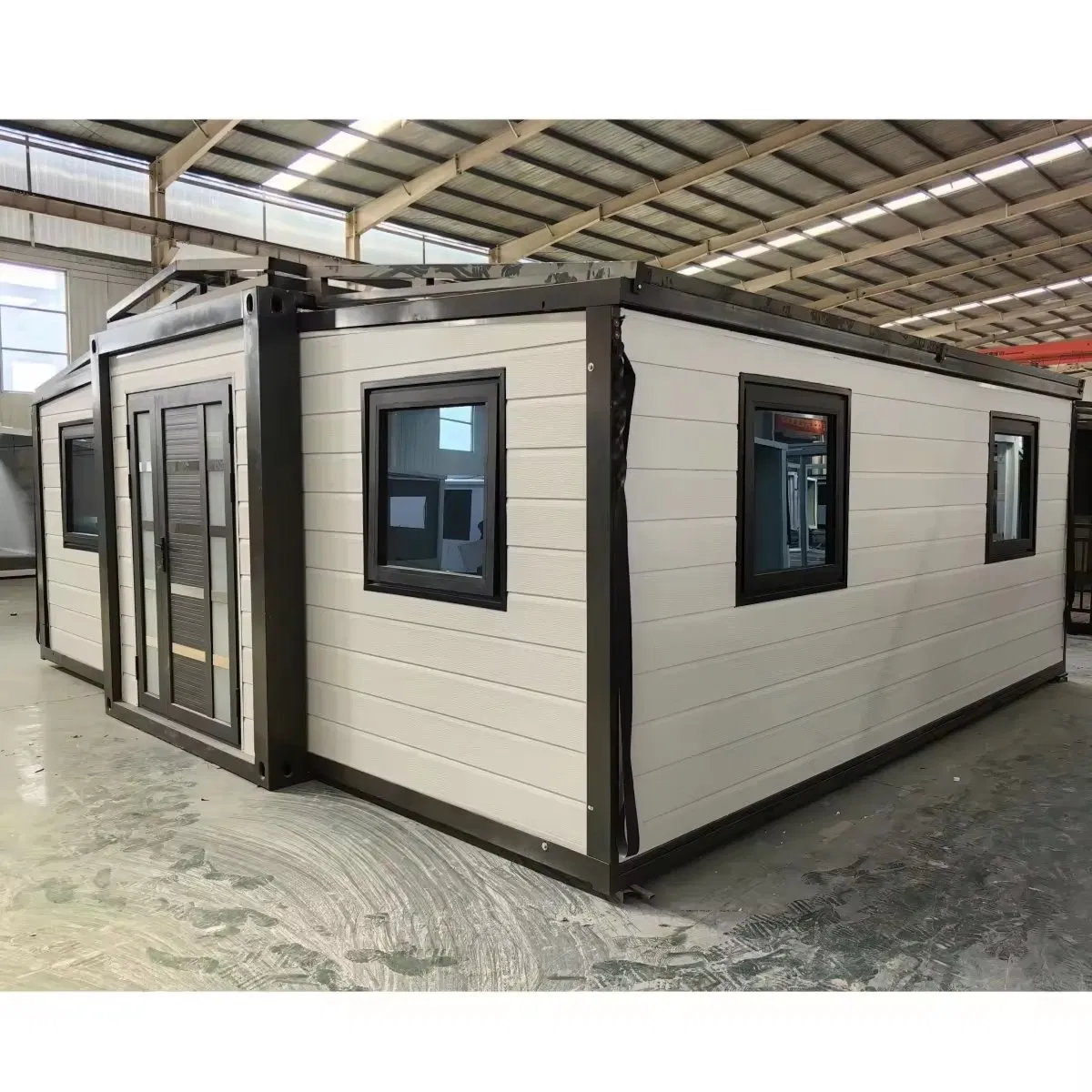 China's Best-Selling Prefabricated Family Residential Container Mobile Foldable Accommodation with Bathroom Expandable House