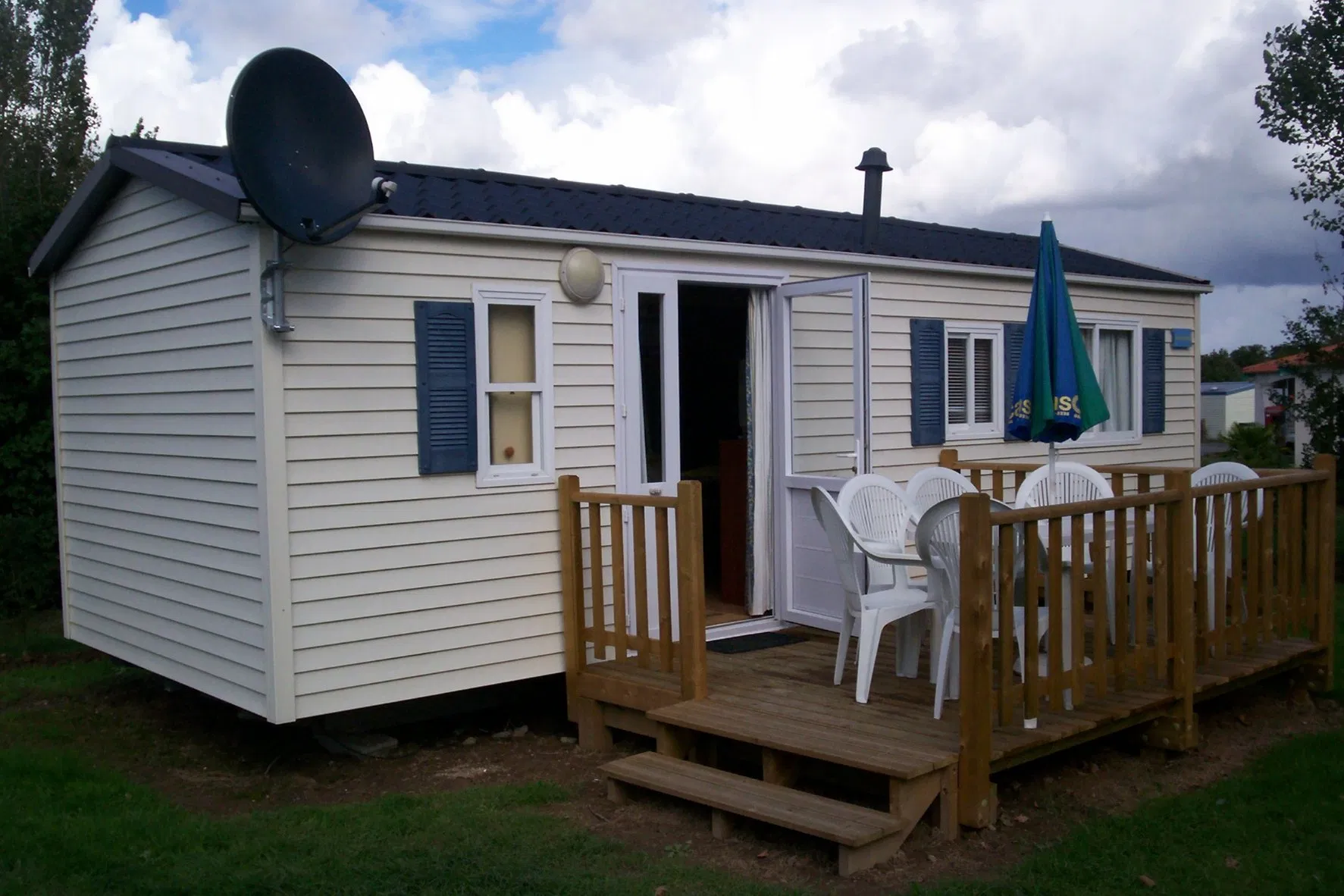 Prefabricated Steel Structure Prefab House, Labor Camp, Canteen House