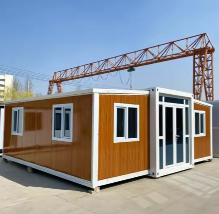 Prefabricated House 2 3 Bedroom with Furniture Portable Foldable House Mobile Tiny Home for Sale 20FT Expandable Container House