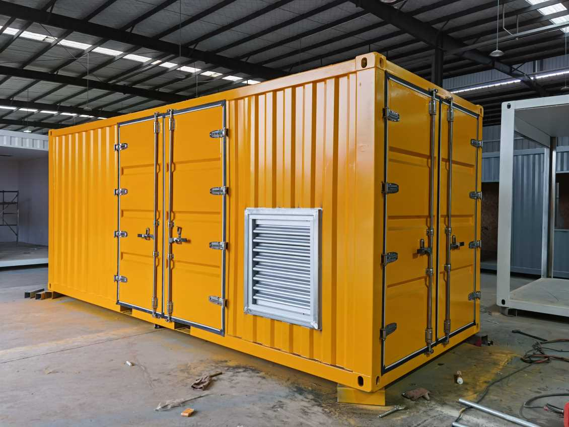 Galvanized Steel Portable Cabins with Glass Windows and Orange Interior