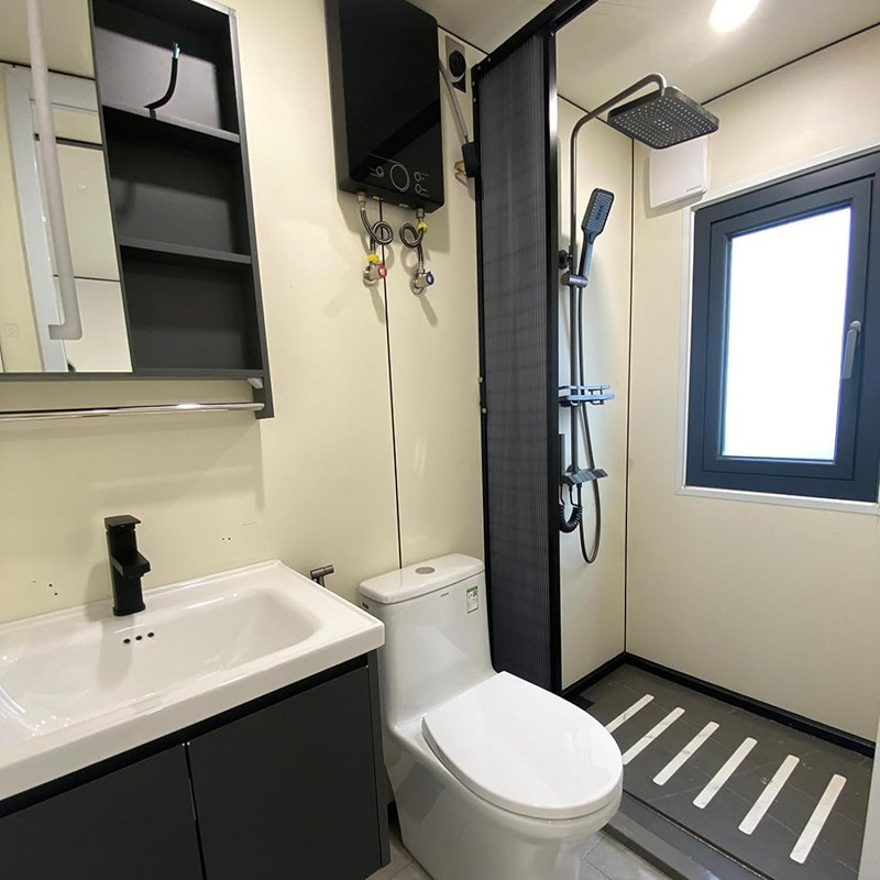 Portable 22FT Lightweight Steel Z-Fold Container Cabin for Easy Transport