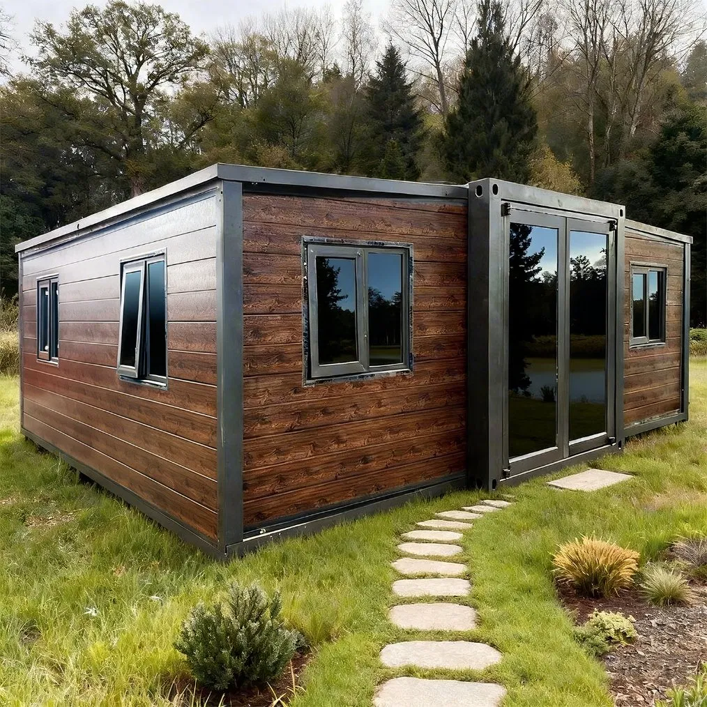 Prefab/Prefabricated Light Steel Integrated Fold/Folding Movable Tiny Capsule Living Transportable Camping/Camp 20/40FT Low Cost /Modern Collapsible House