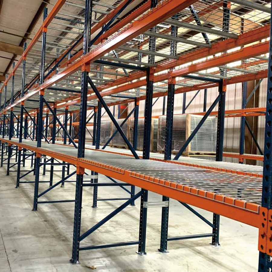 Sturdy Teardrop Pallet Shelf Unit for Effective Warehouse Organization