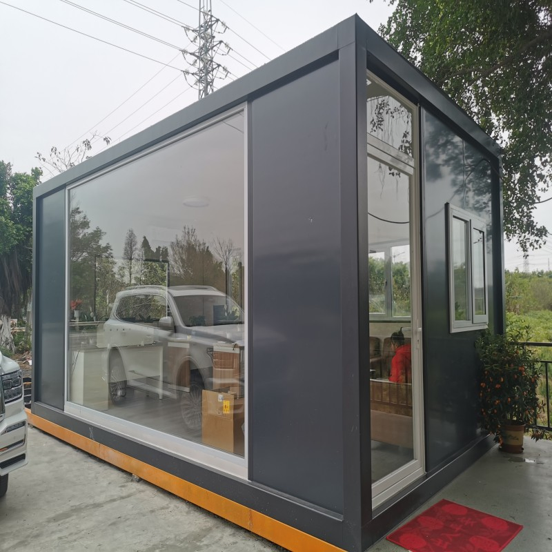 Innovative Flat Pack Accommodation Units for Mobile Workforce