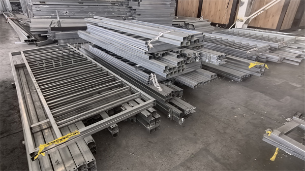 Rapid deployment emergency housing — prefabricated disaster relief shelter by Estable Living