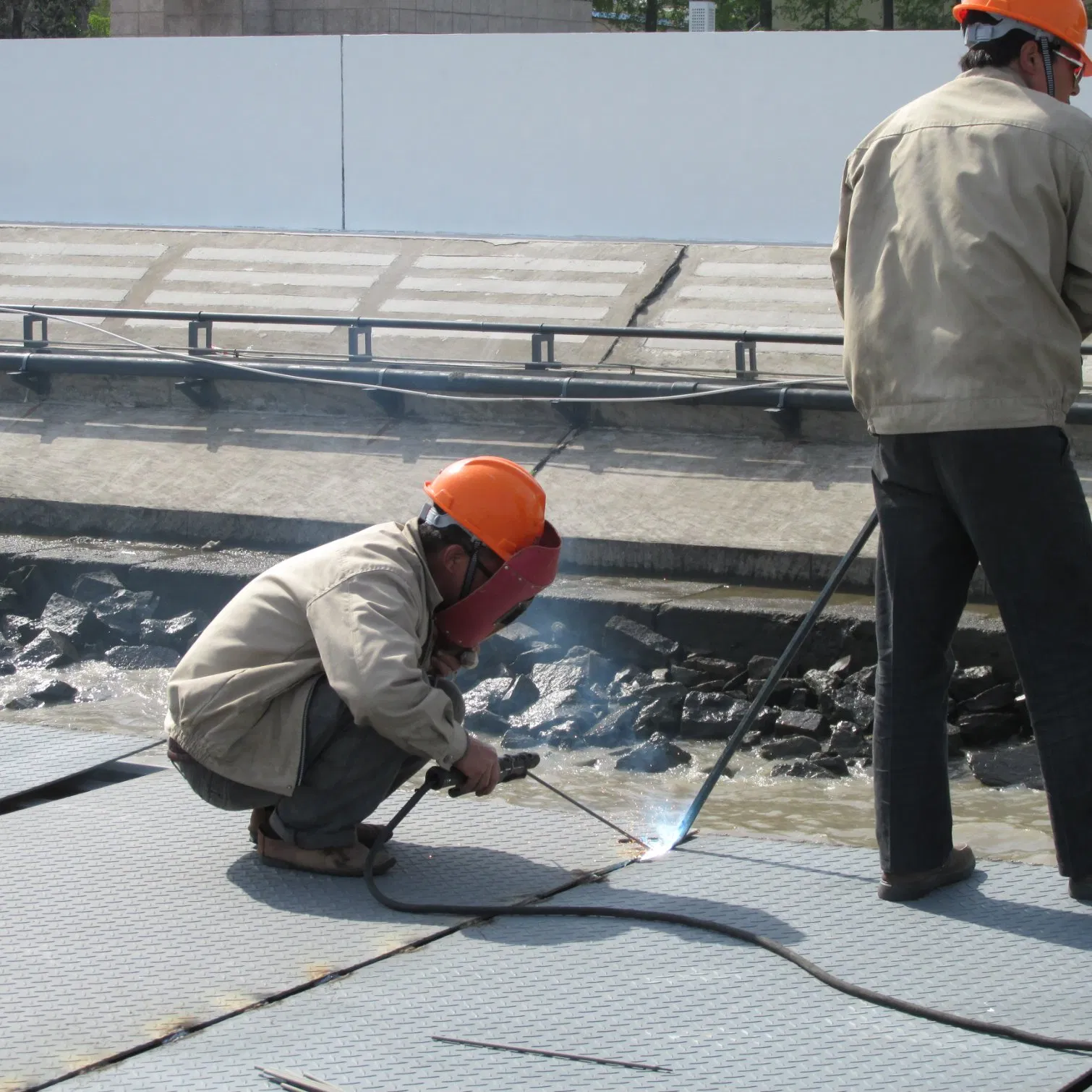 Heavy Steel Structure Portable Bailey Bridge Design for Sale Prefab Steel Structure Building