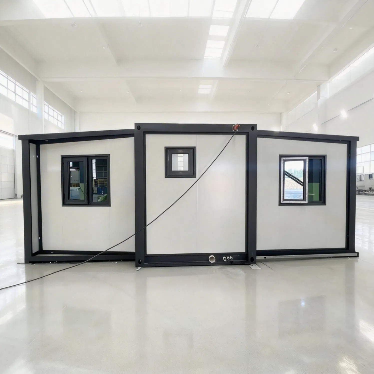 Expandable Twenty Foot Double Wing Modular Unit with No Nail Construction and 40X60mm Square Tube Support Frame