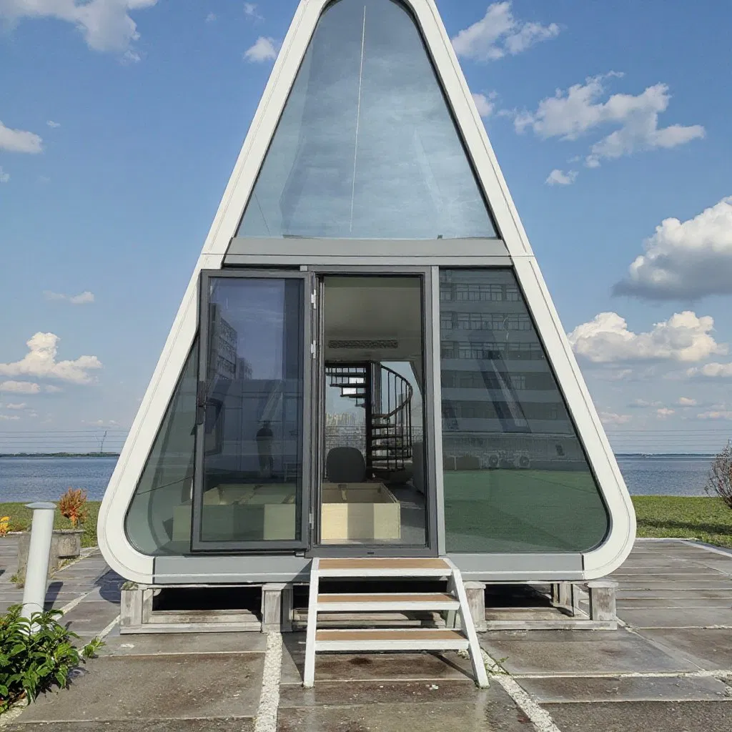 Lightweight and Easy-to-Install Mobile Space Capsule Unit for Quick Assembly