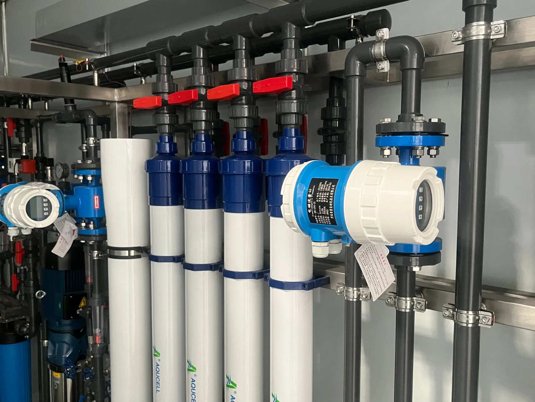 Containerized RO Water Equipment RO System Installed in 20gp Container for Drinking Water Production with Factory Price