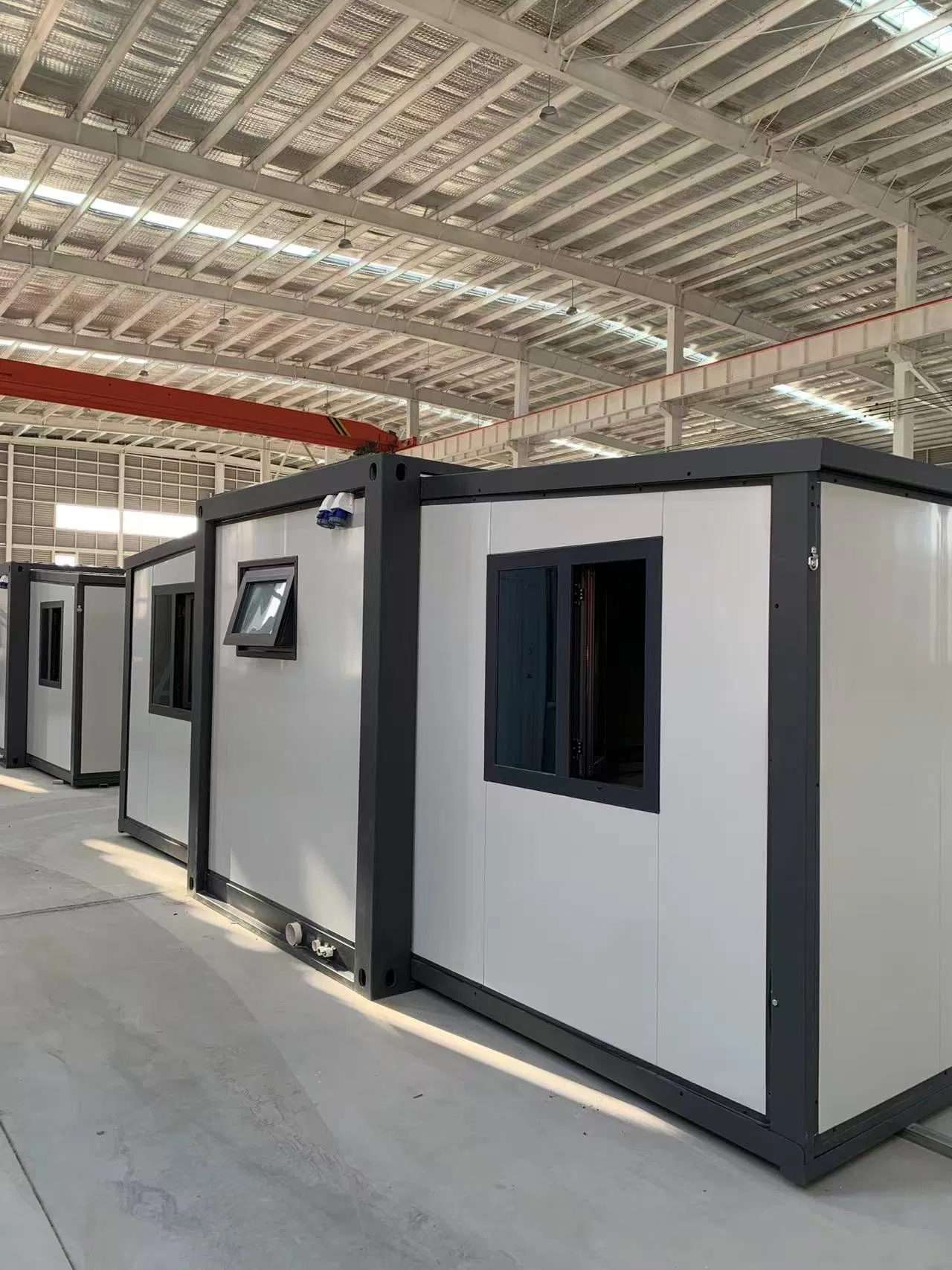 Waterproof Customized Mobile Housing Workforce Accommodation Living Unit Space-Saving for Apartment with Good Service