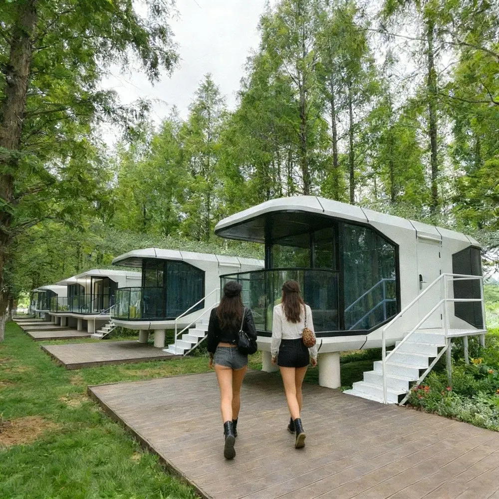 Outdoor Modular Mobile Glamping Space Capsule Resort Hotel Tiny House for Commercial Accommodation Projects