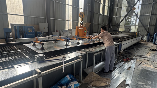 Foldable container house — portable and rapid deployment modular housing unit by Estable Living