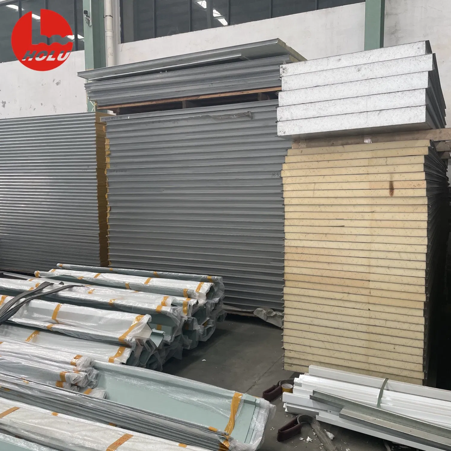 Customized Prefab Space Capsule Mobile Modular Units Portable House for Workforce Accommodation