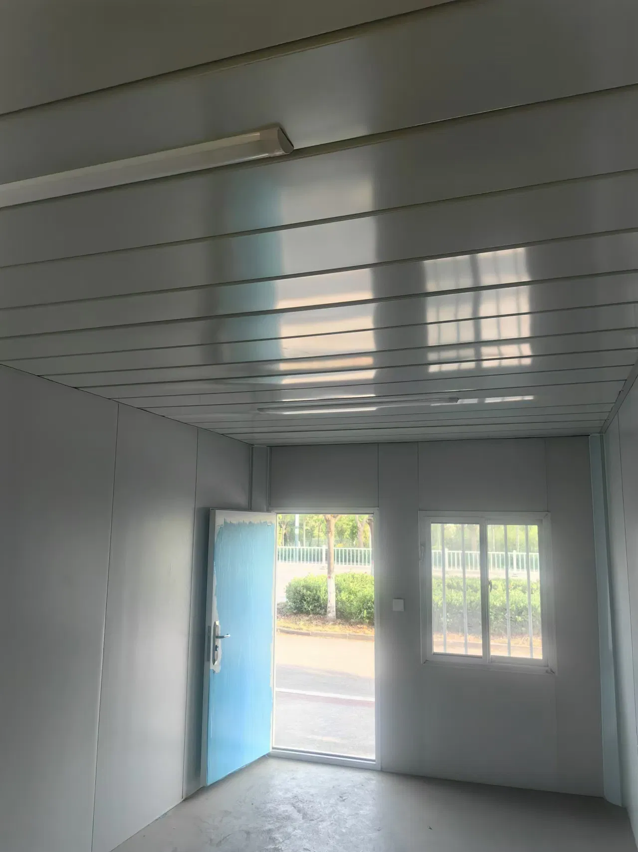 Factory Price Tiny House Manufacturer Factory Direct Expandable Folding Container House