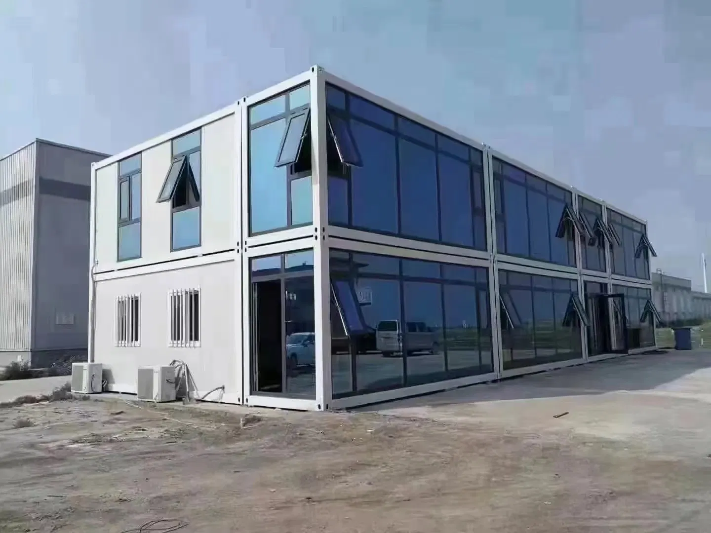 Easy Assembled Sandwich Panel Detachable Flat Pack Modular Home Container House