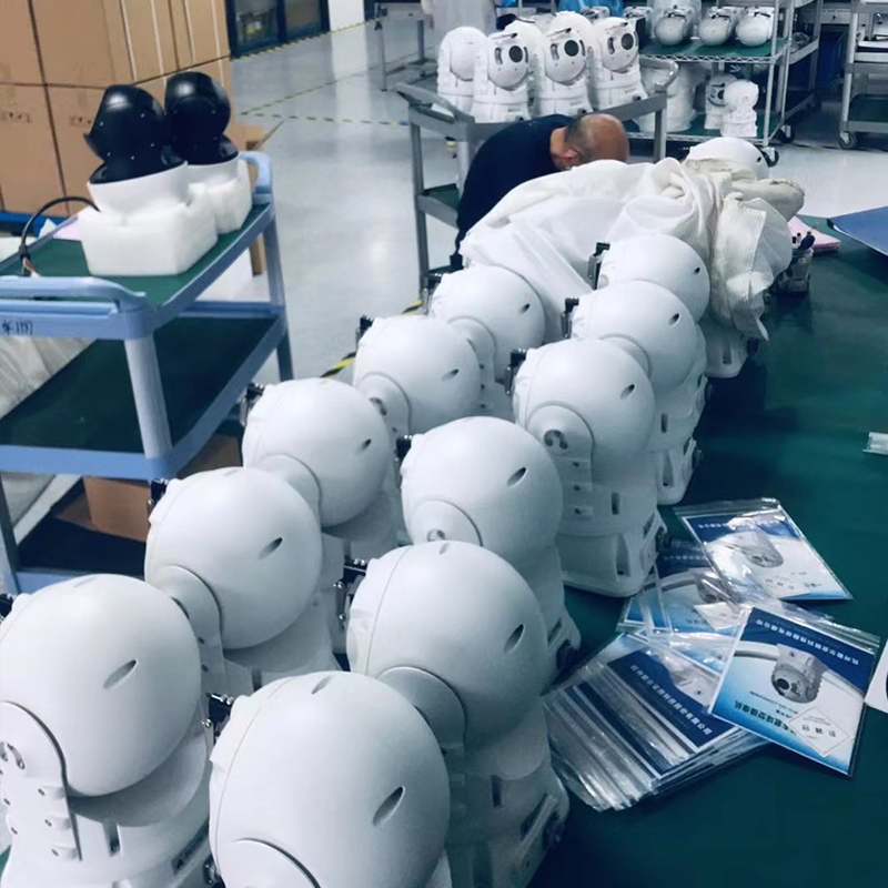 Reliable Rugged Mobile Surveillance Dual Sensor Thermal PTZ Camera System