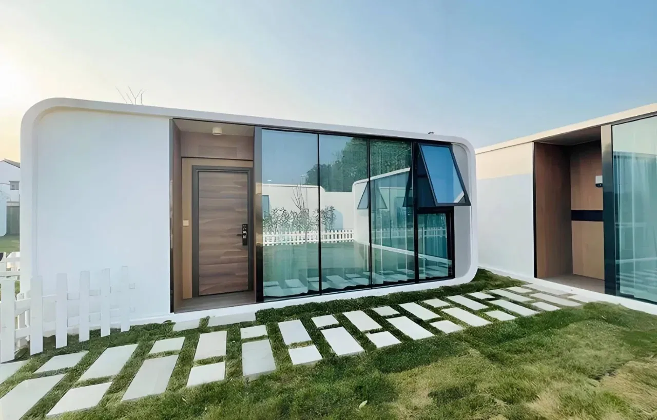 Modern Prefabricated Soundproof Wooden Foldable Solid Timber Frame Apple Cabin with Steel Reinforcement for Durability