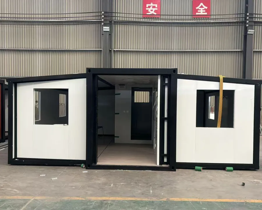 Foldable Container House