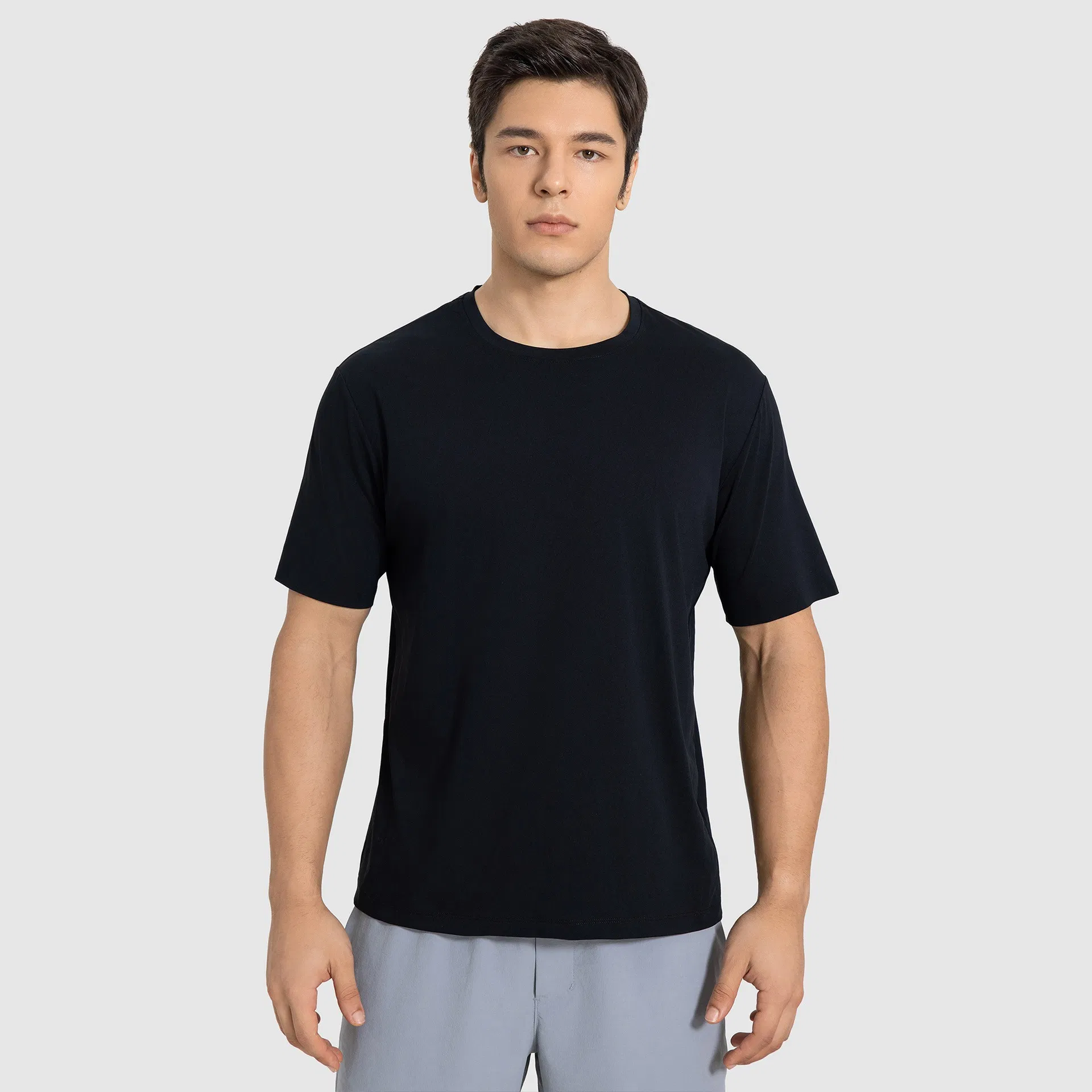 Stock Custom Men Sports Sport Yoga Running Training Fitness T-Shirt Gym Wear Clothing Cloth Fashion Daily Men Sports Wear