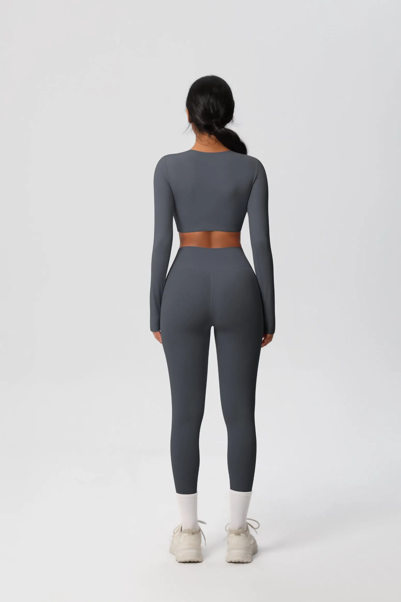 China Factory Sturdy Moisture-Wicking Gym Wear for All Activities