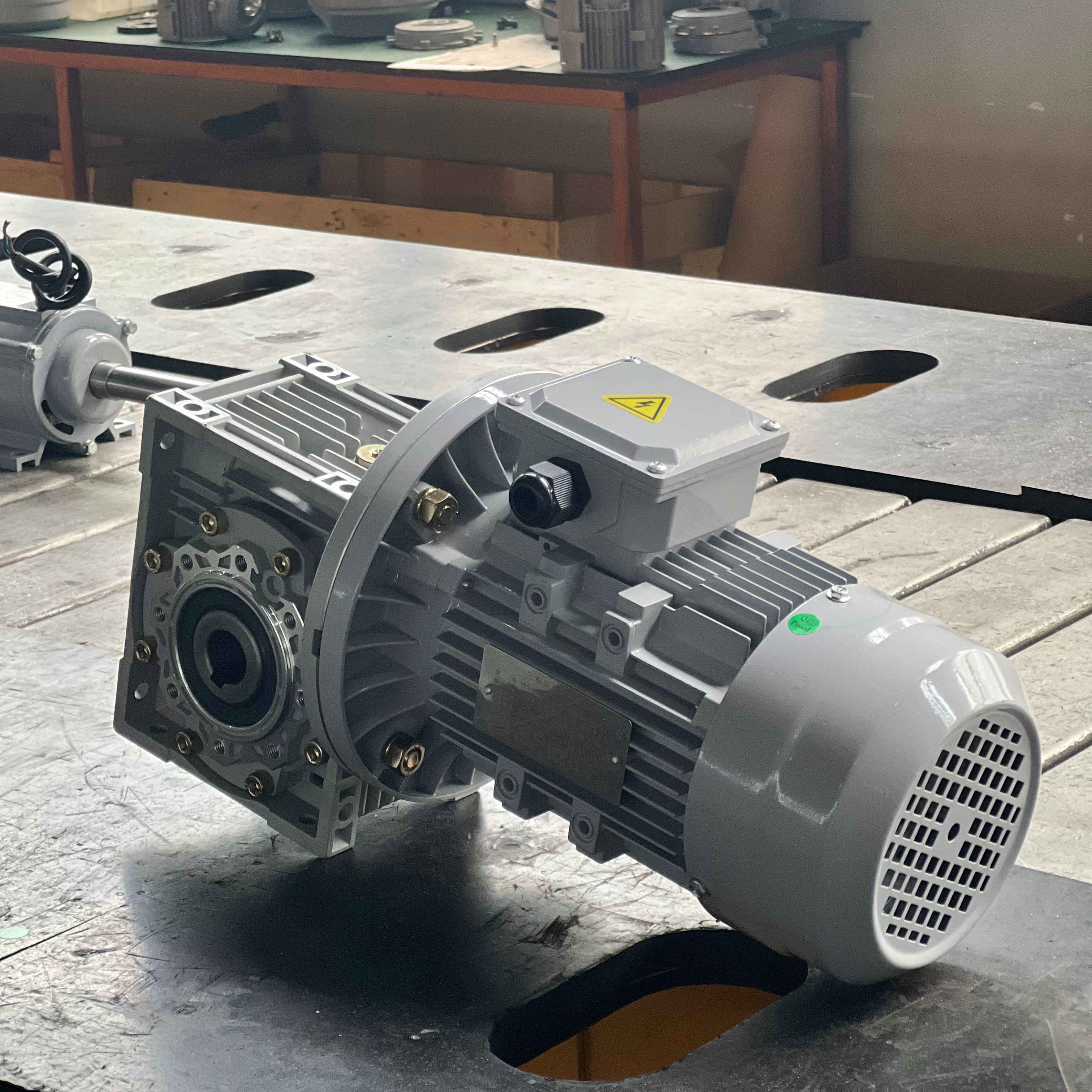 Motor Detail 2