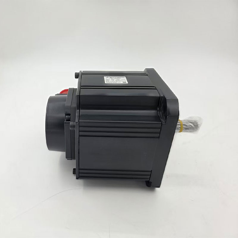Original Mitsubishi Hc-Sf102X Melservo Servo Motor 2000rpm 6A Industrial Automation Part