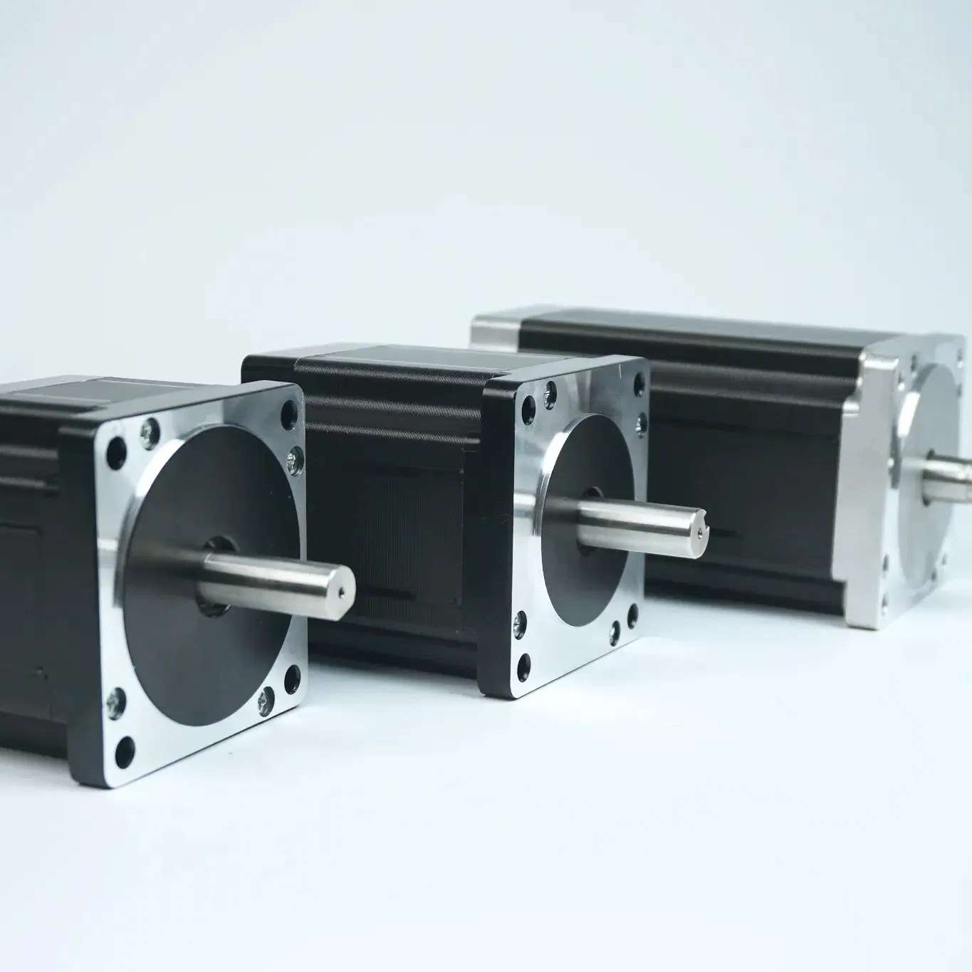 Closed-Loop-Capable Full-Step Hybrid Stepper Servo Motor for Coordinate Measuring Machines