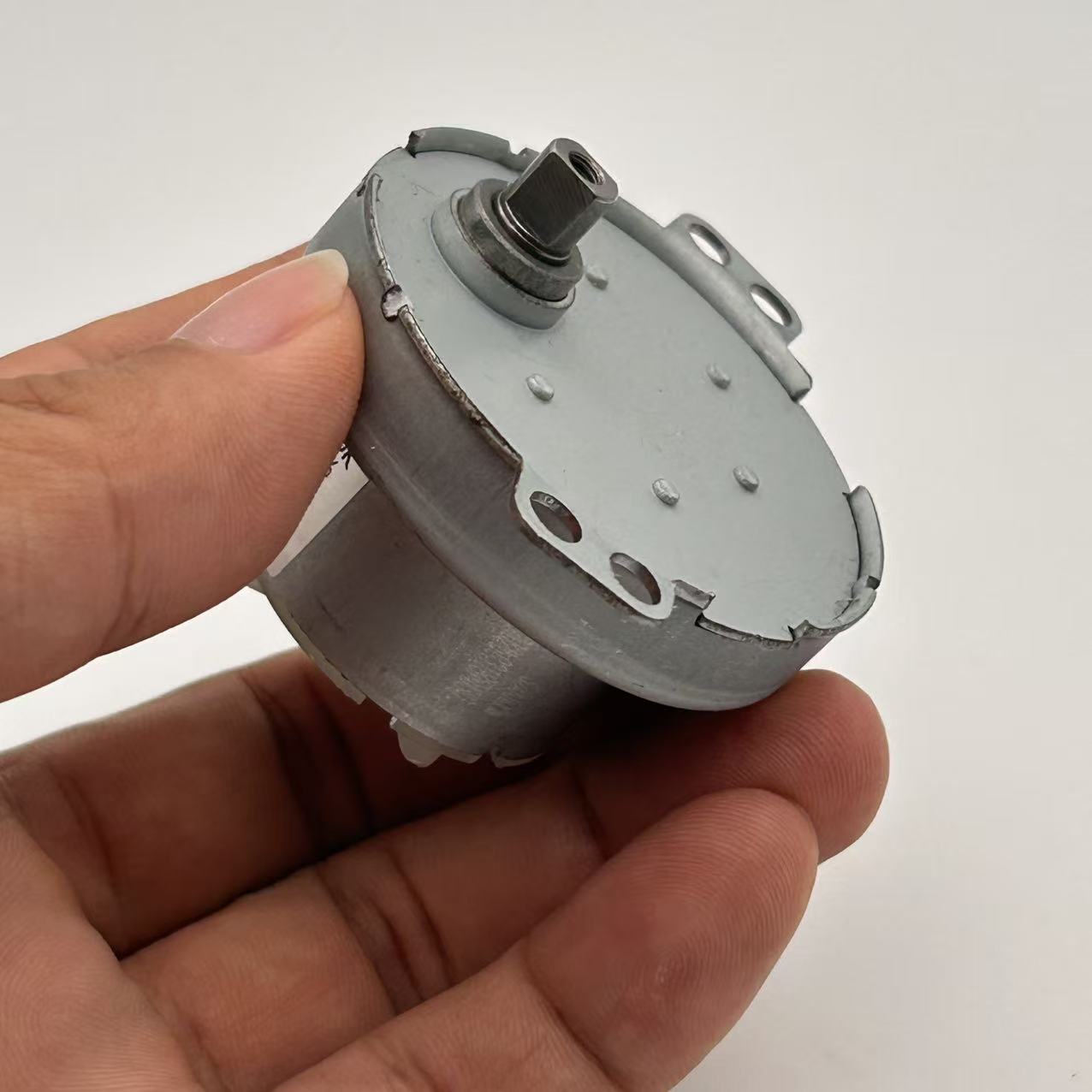 FT-49OGM500-400K 5V 7.5rpm High Performance Long Life DC Gear Motor Used in Pet Breeders