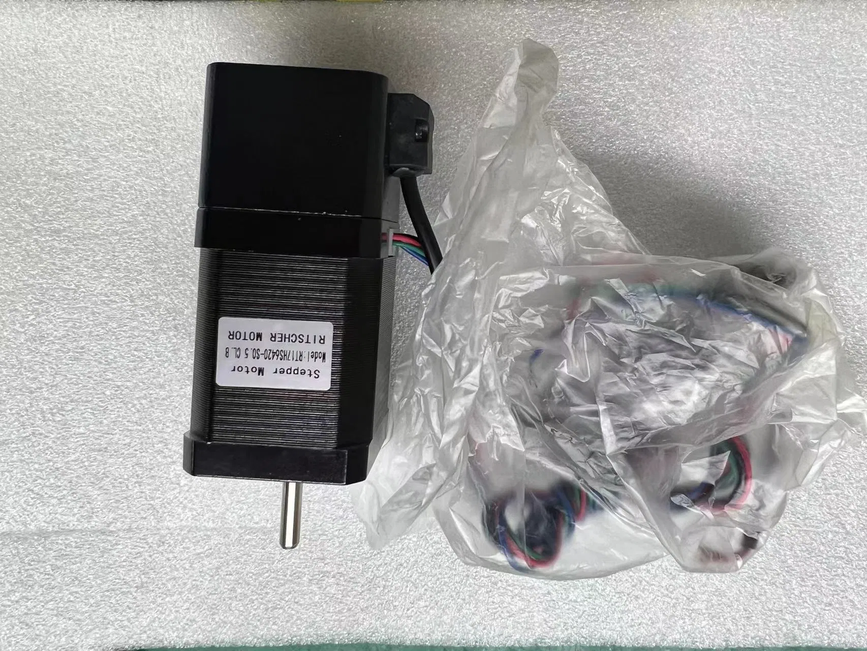 High-Quality 3V 5V 2-Phase Hybrid Stepper Motor 42*42*60mm with Brake 24V for ATM