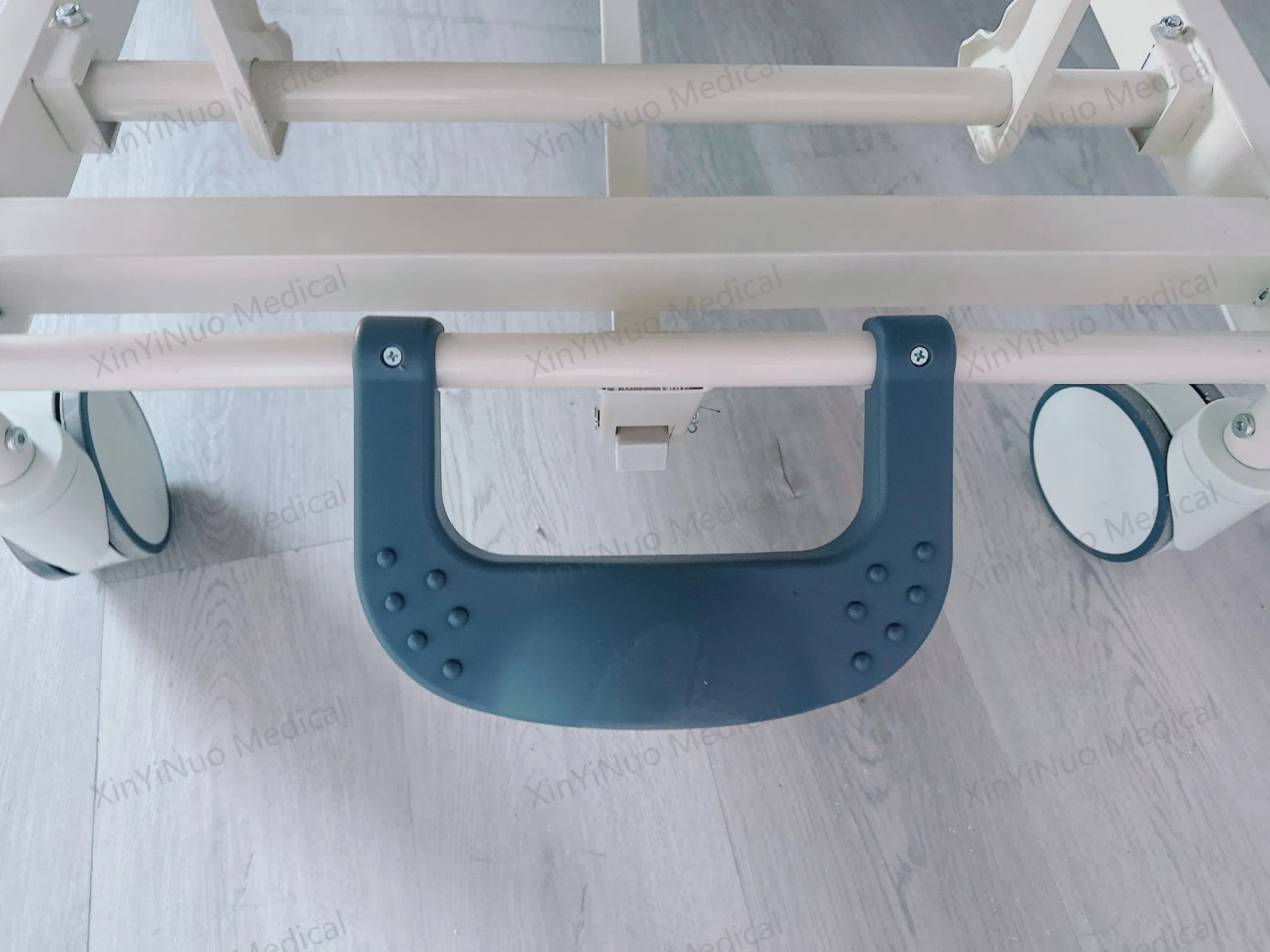 Multi-Function Adjustable ICU Bed with CPR Function Electric Patient Hospital Bed