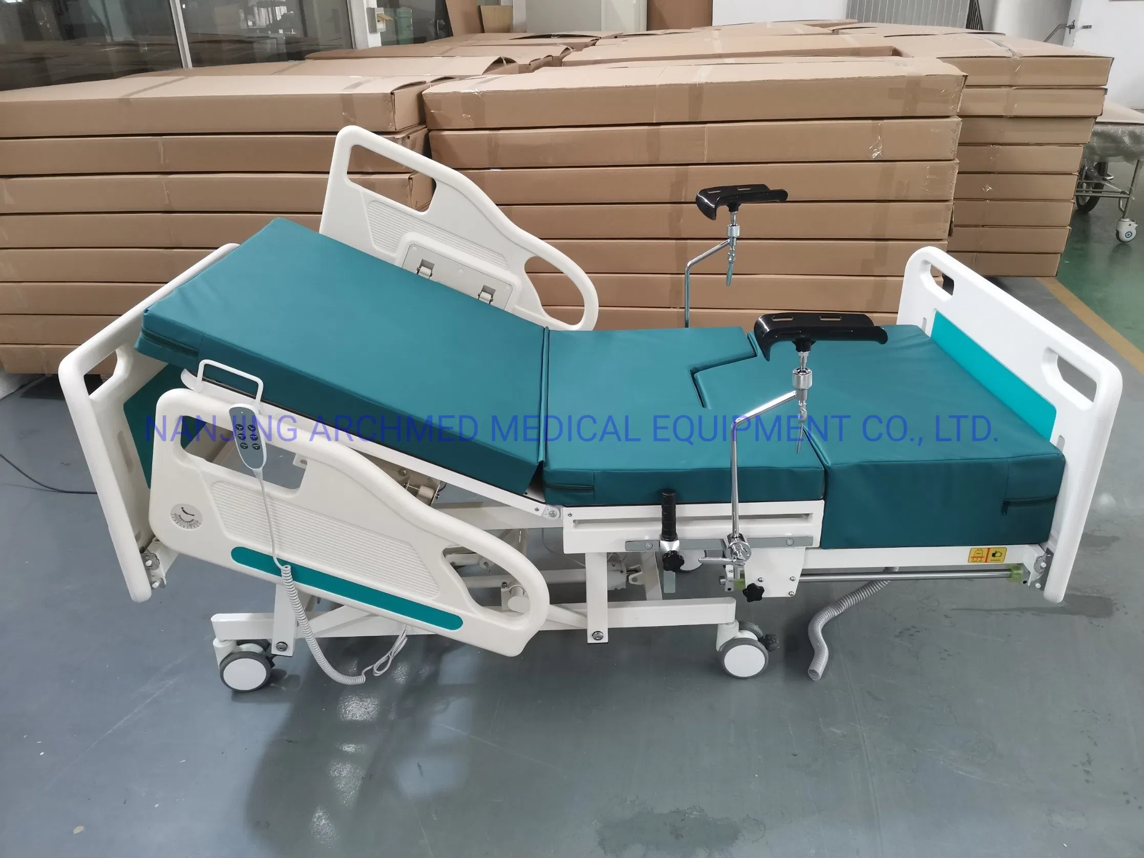 Hospital Furniture Four Functions Electrical Delivery Examination Adjustable Hospital Bed Gynecology Chair with IV Pole