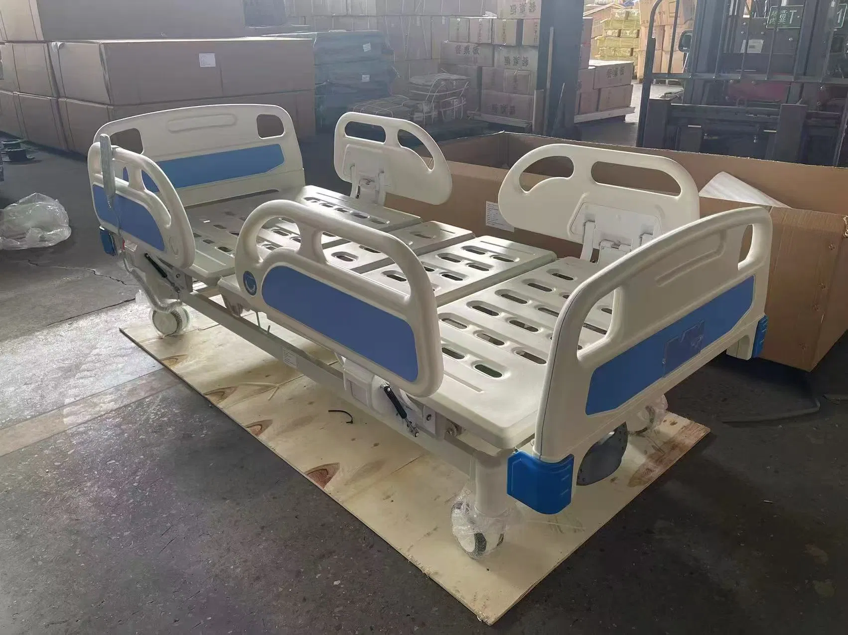 Premium 5 Function Electric Hospital Bed Medical Patient Bed with CPR