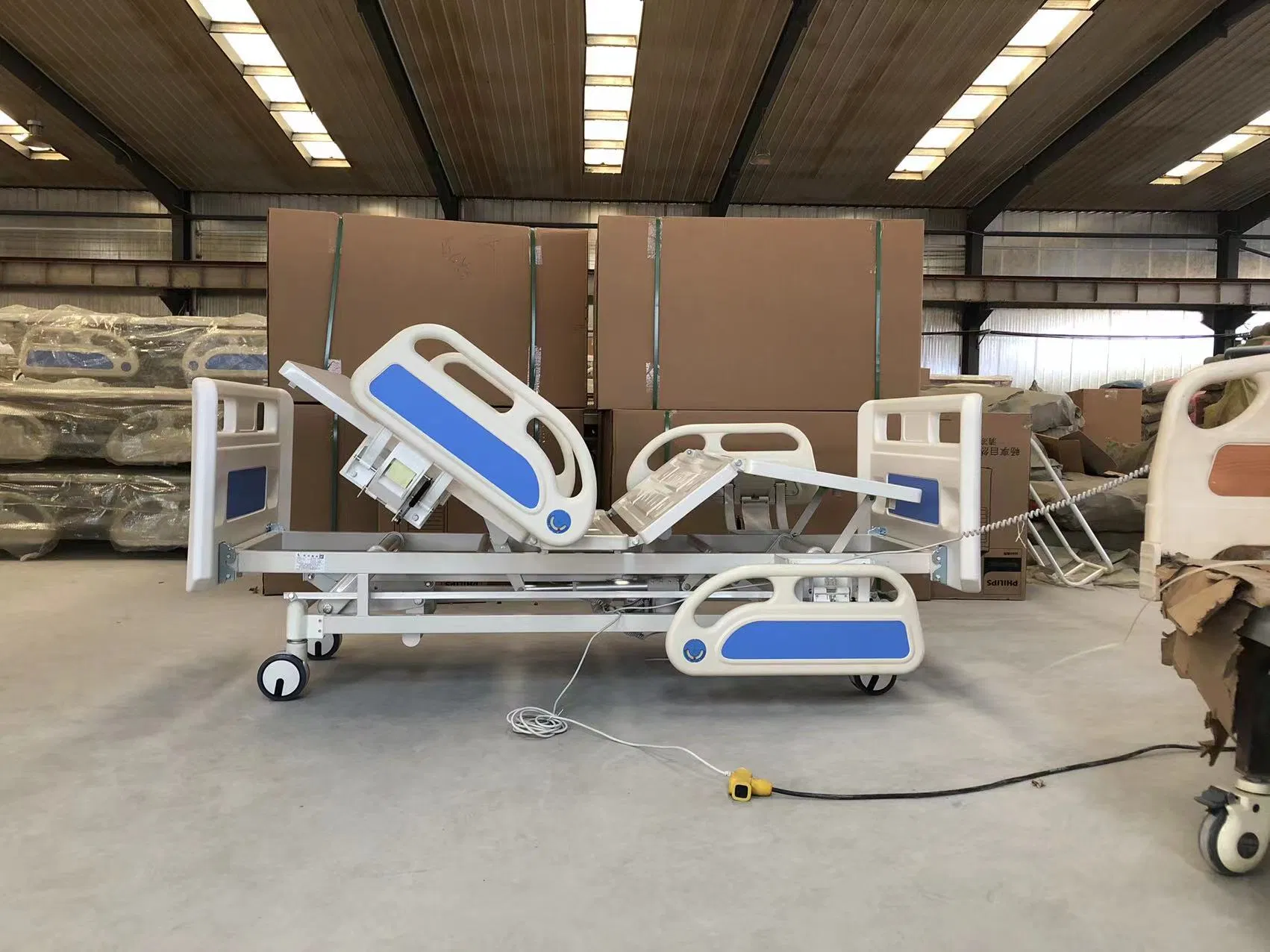 3 Function Electric Hospital Bed for Ward, Clinic and Home Care