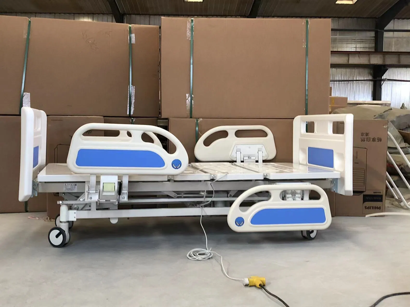 3 Function Electric Hospital Bed for Ward, Clinic and Home Care