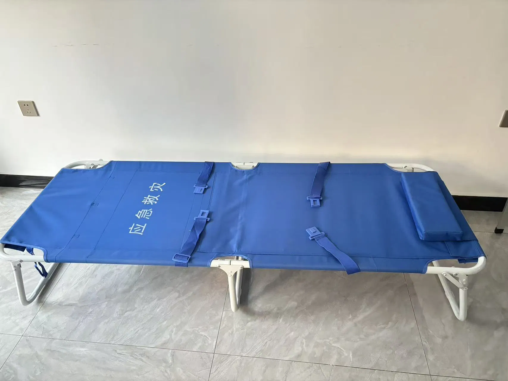 Foldable Gurney Detail