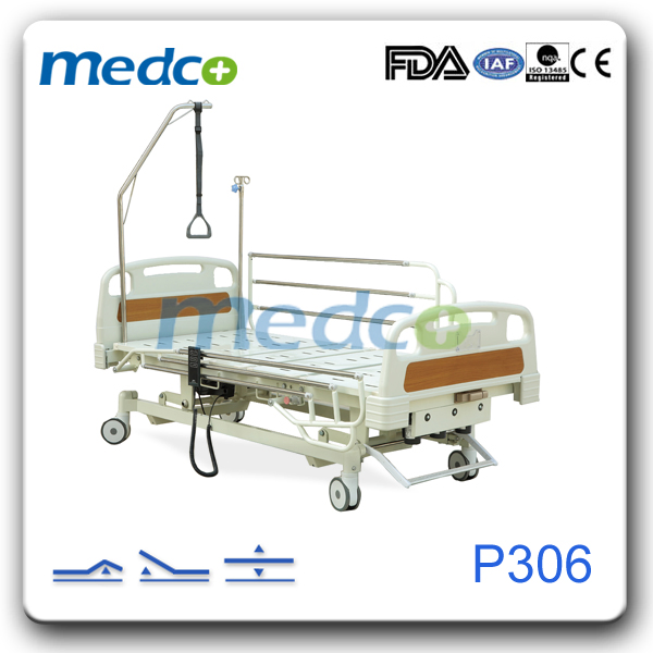 Ultra Low Three Functions Hospital Electric Beds with Lifting Pole