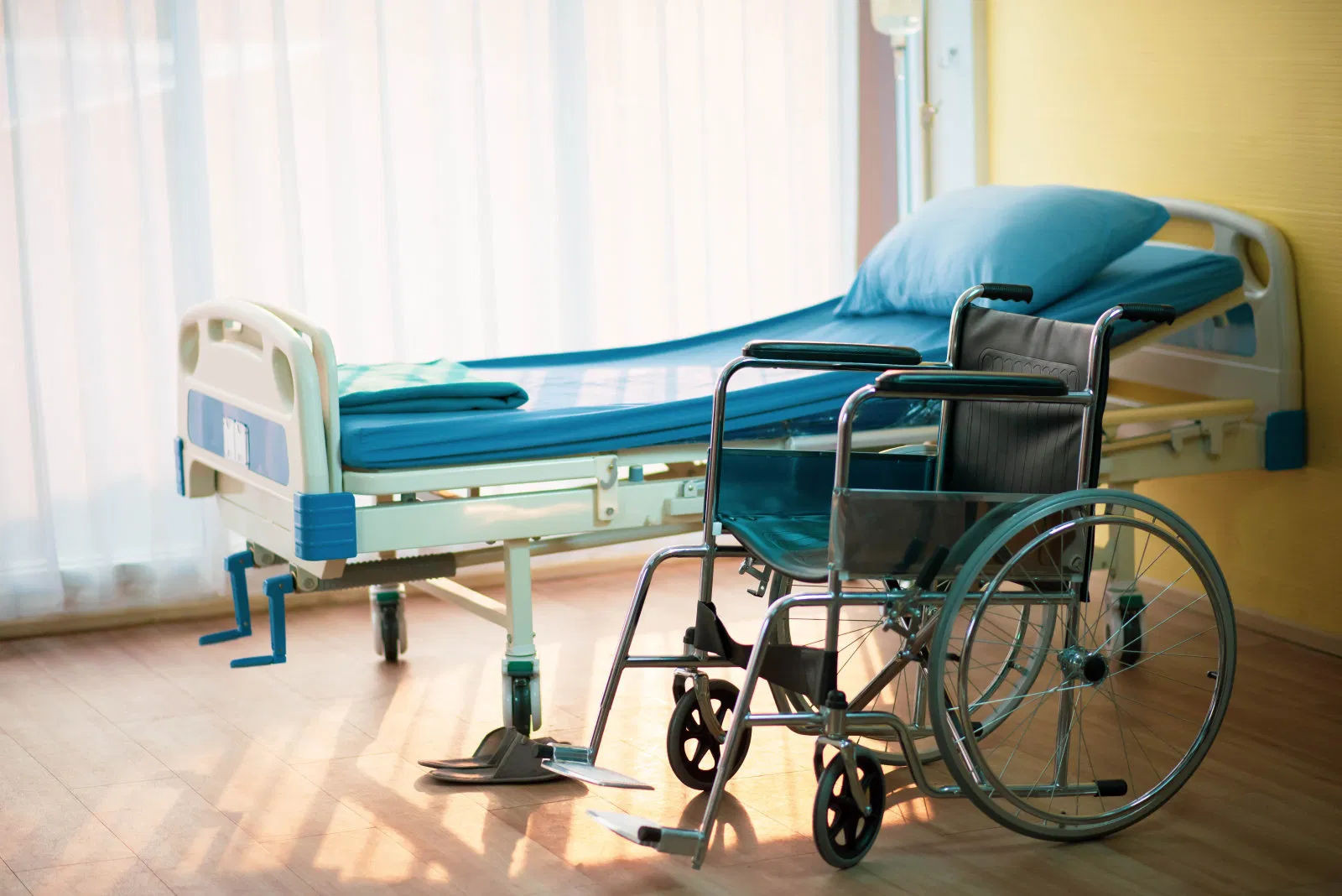 Unfolded Brother Standard Packing Complete Medical Bariatric Hospital Bed with FDA