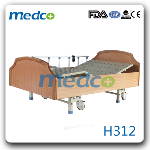 Ultra Low Wooden Three Function Hospital Electric Household Bed