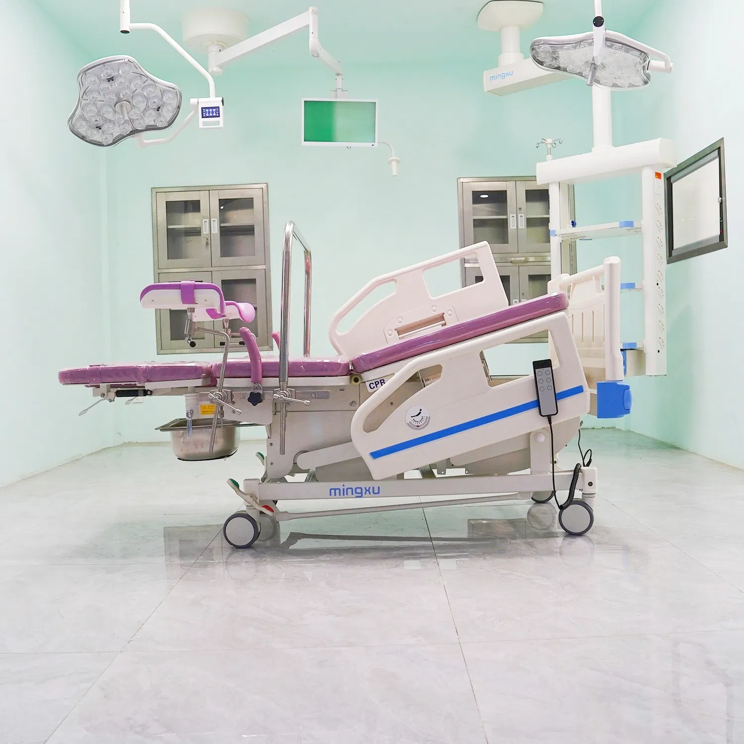 Innovative Integrated Delivery Bed with Advanced Safety Features Hospital Beds