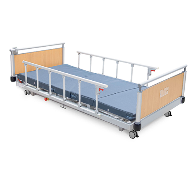 Bariatric Long Term Care Medical 5 Function Electronic Patient Hospital Bed with Railings