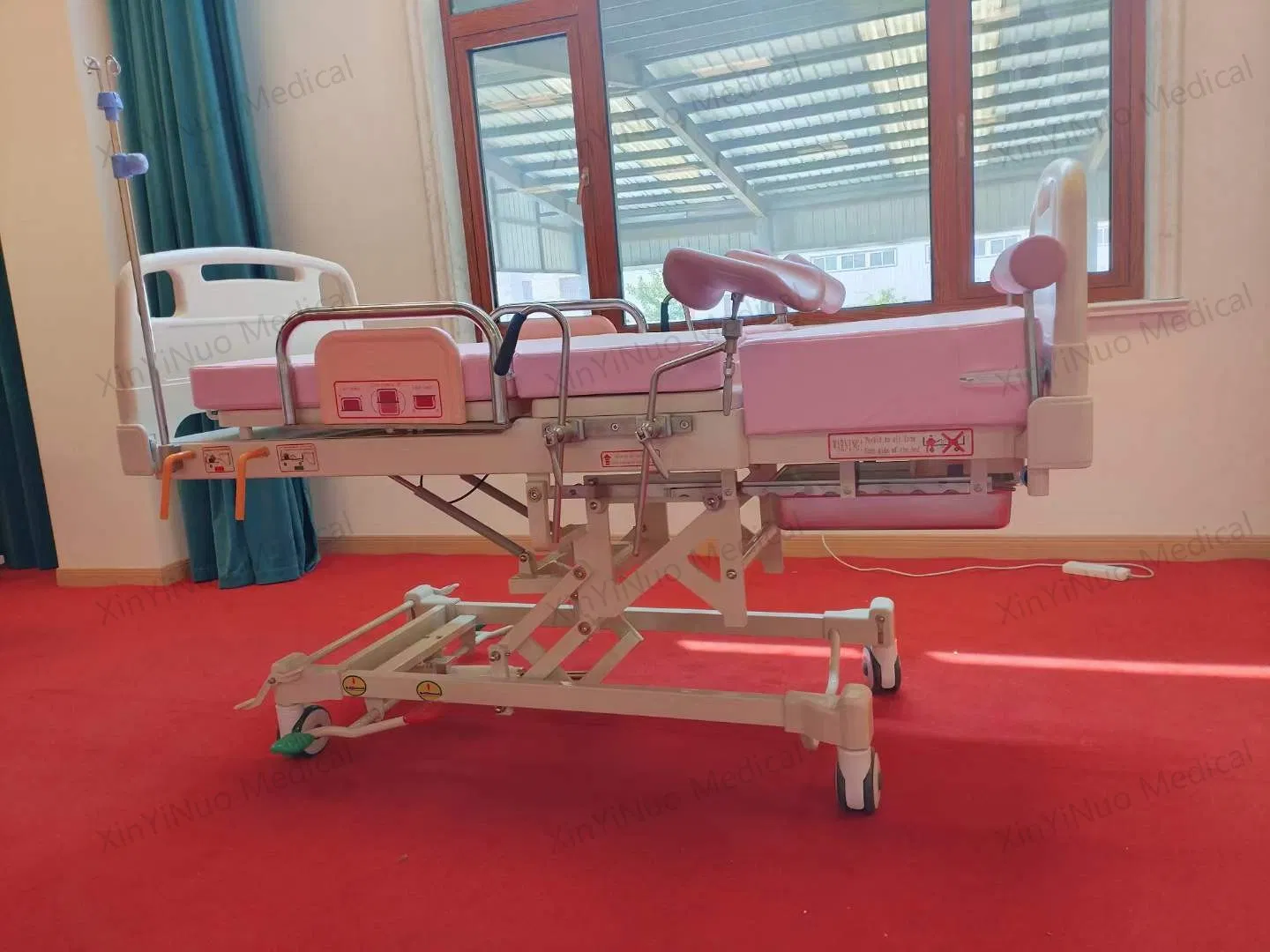 Hydraulic Gynecological Ldr Bed Commercial Postpartum Medical Bed Medical Delivery Bed for Newborn