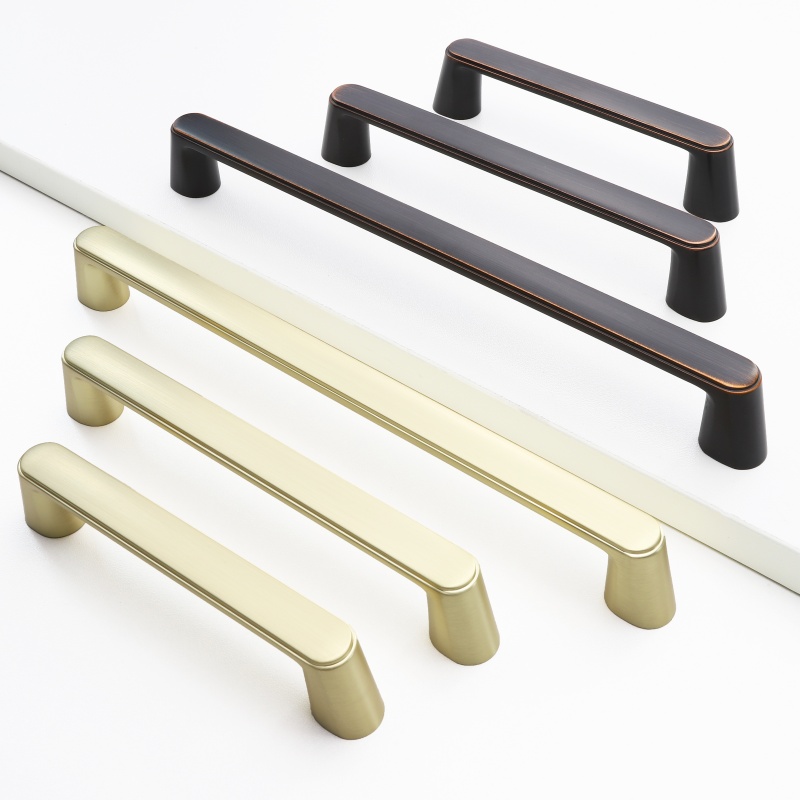 Luxury Zinc Alloy Furniture Handles Cupboard Drawer Door Pulls Antique Black Wardrobe Pulls Gold Decor Accessories