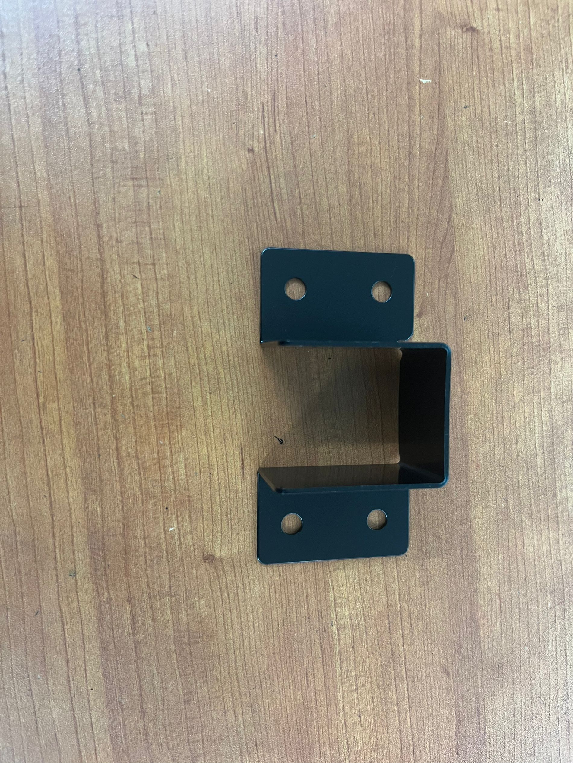 Heavy-Duty Black Bed Frame Bracket Adapter U-Shaped Headboard Hardware Stamped Bed Railing Accessories