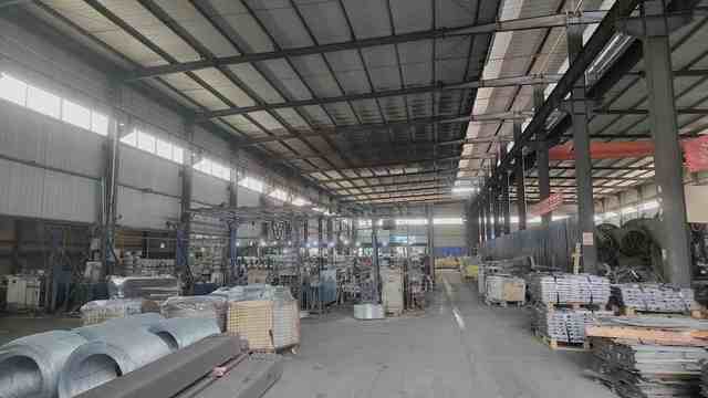 Refa Tools manufacturing facility showing die-casting and stamping production equipment