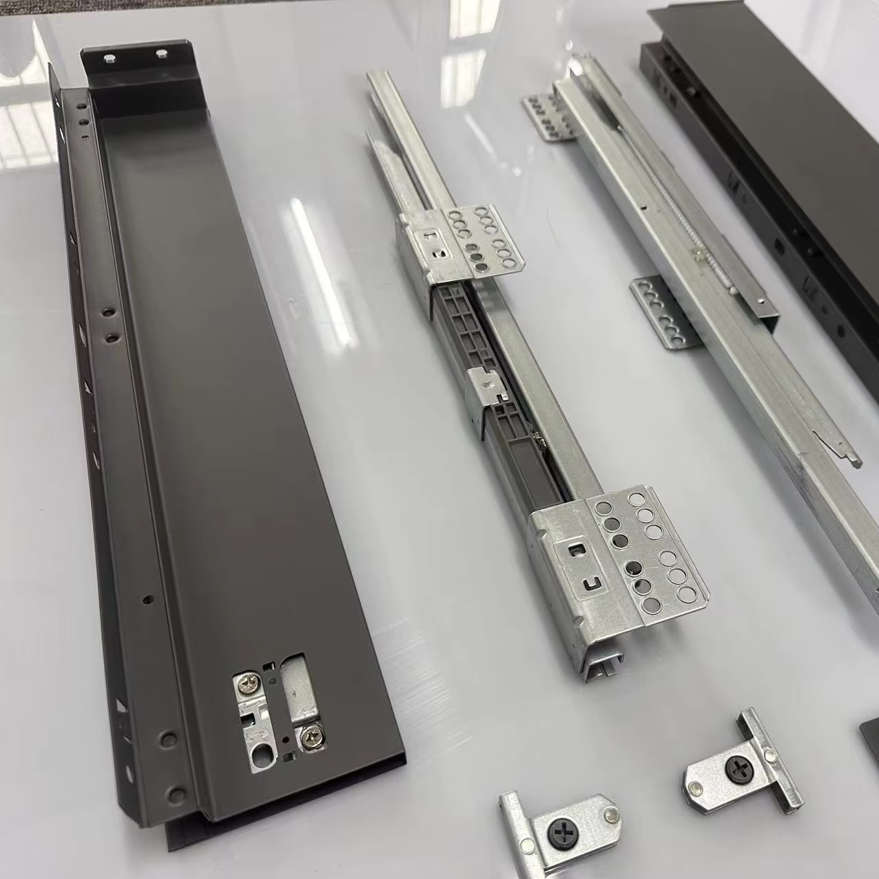 Drawer System Double Wall Drawer Side Panel 14mm 2D Adjustable Metal Slim Drawer Box System for Bedroom Kitchen Office