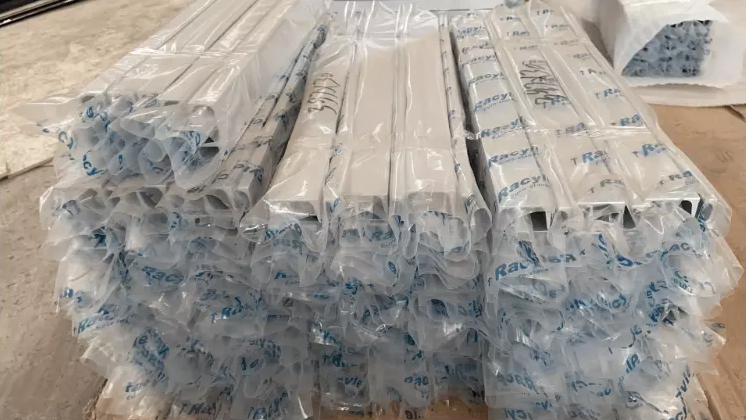Shipment Packing Box