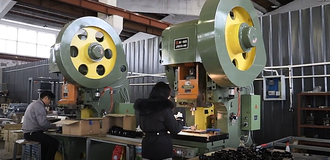 Punch machine