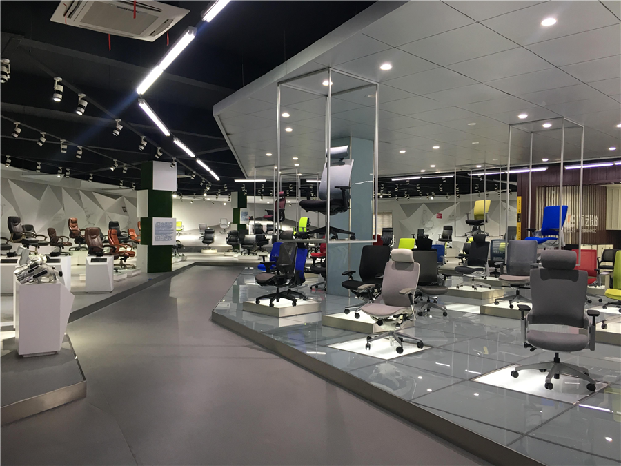 Show Room 3