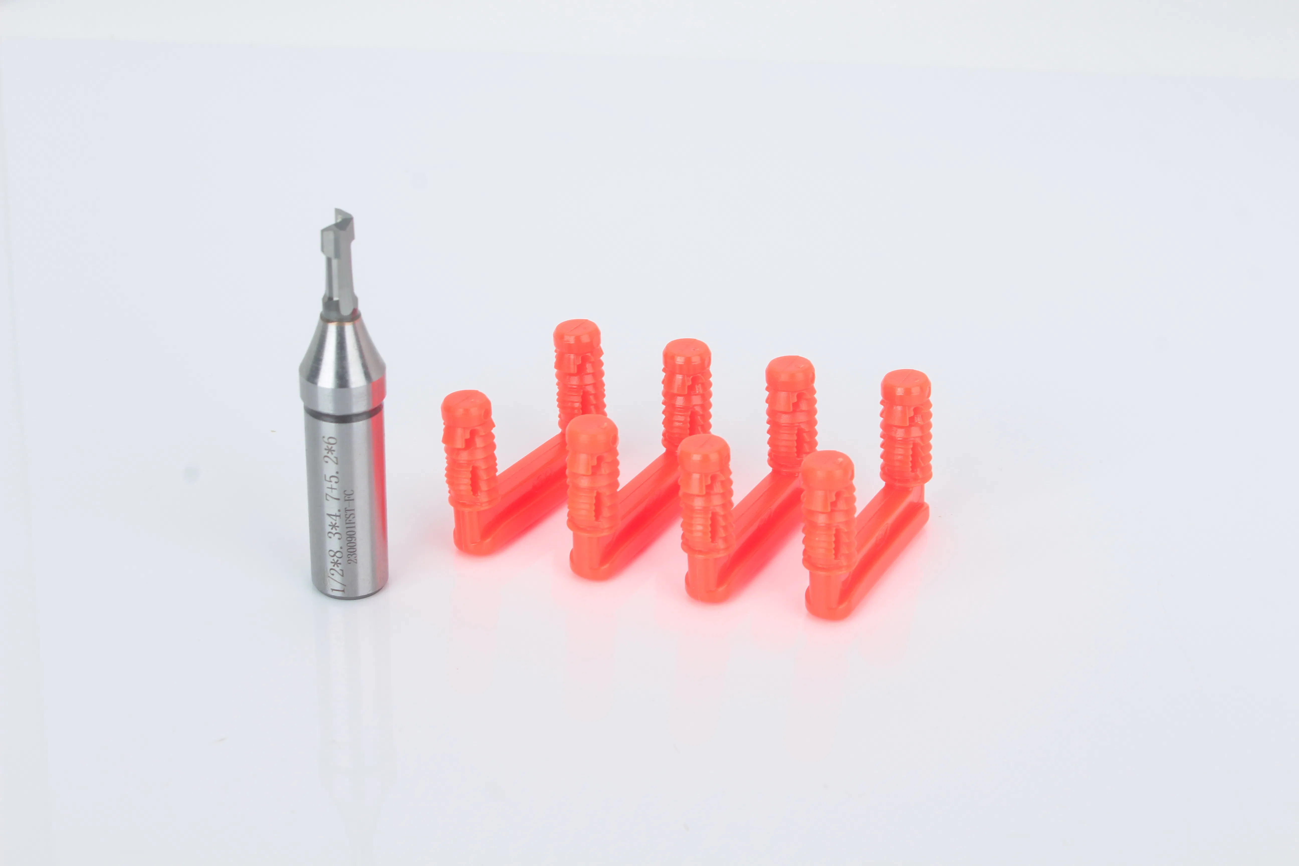 Plastic Inserted Wood Board Connector